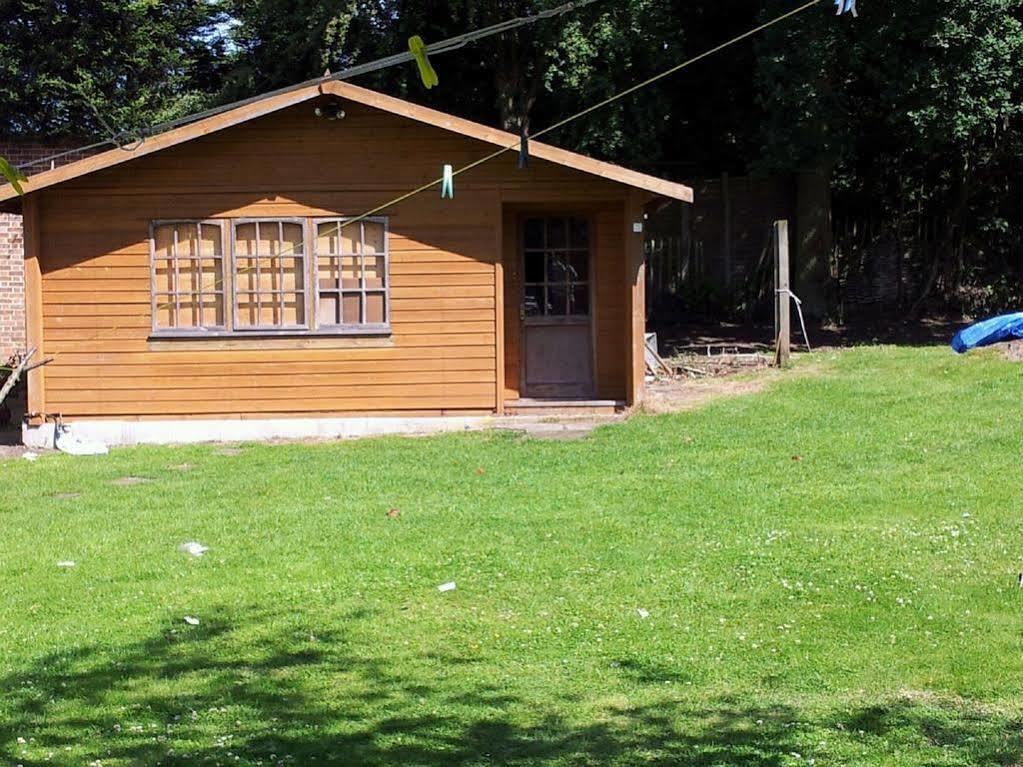Ruxley Affittacamere 3*